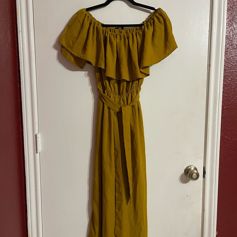 SHEIN Yellow Off-Shoulder Maxi Dress with Ruffled Tie Front